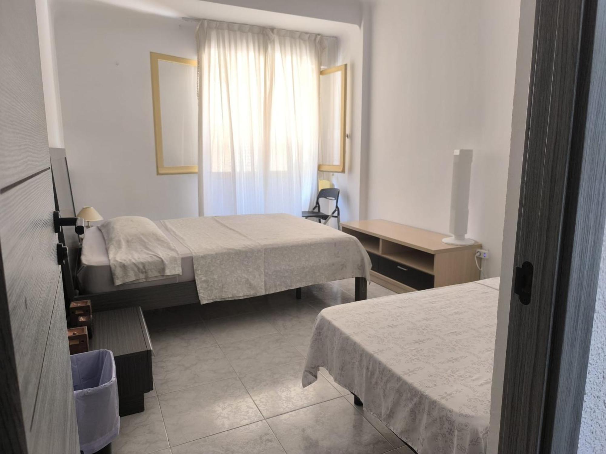 Alicante Habitacion Oasis Екстериор снимка